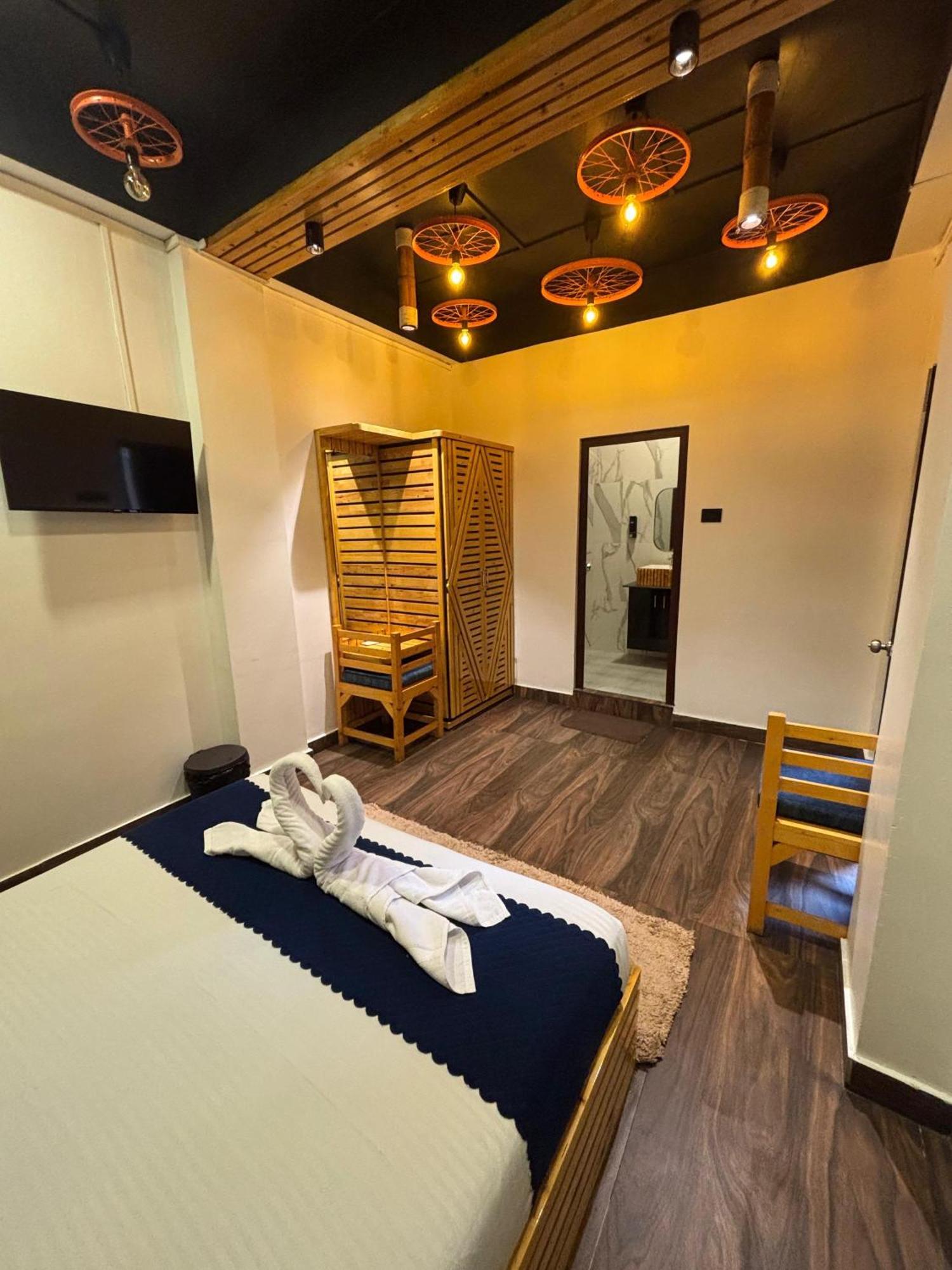 Island Cliff Bed & Breakfast Port Blair Bagian luar foto